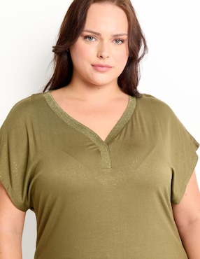 Playera manga corta Lieb Plus cuello V para mujer