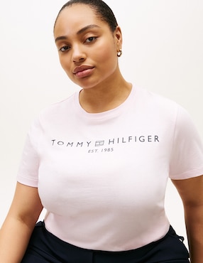 Playera manga corta Tommy Plus cuello redondo para mujer