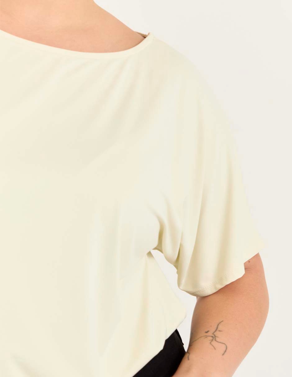 Blusa manga corta para mujer 4