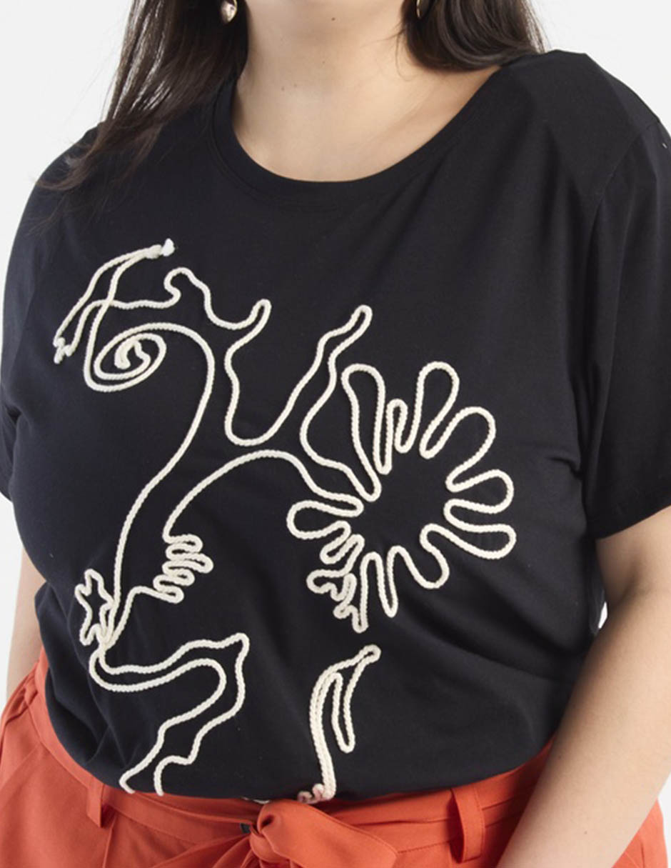 Playera manga corta cuello redondo para mujer 4