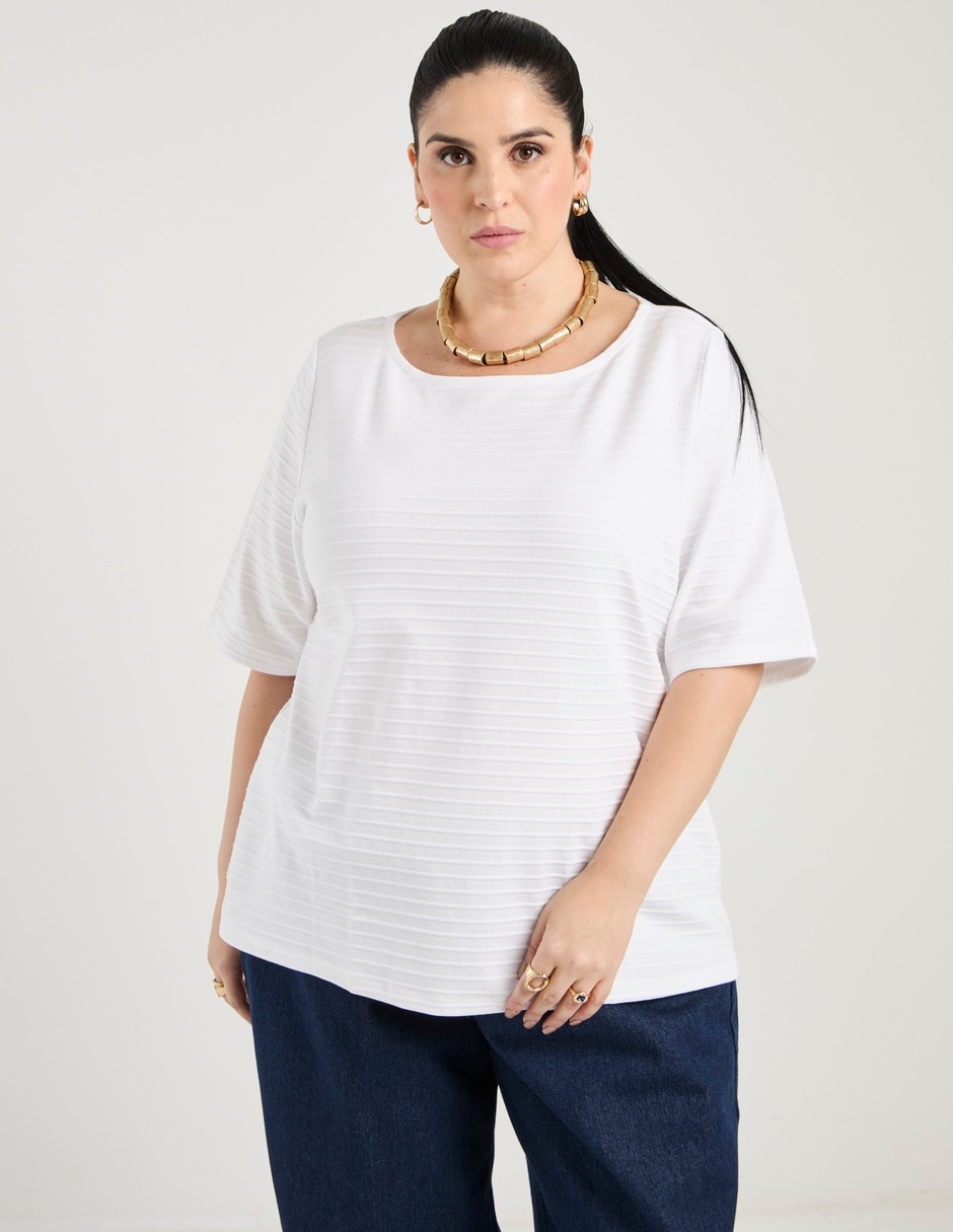 Playera manga al codo cuello redondo para mujer