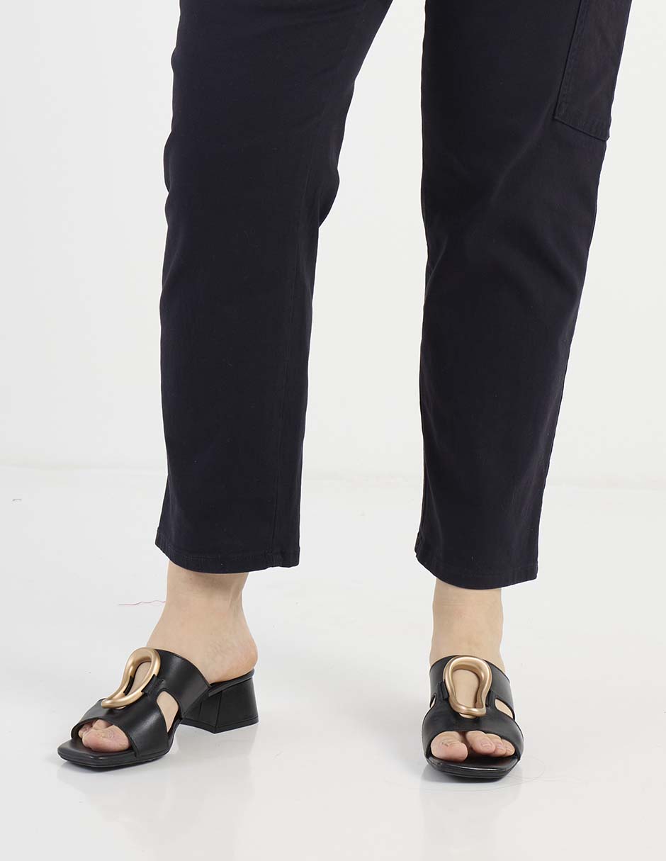 Jeans slim cintura baja para mujer 9