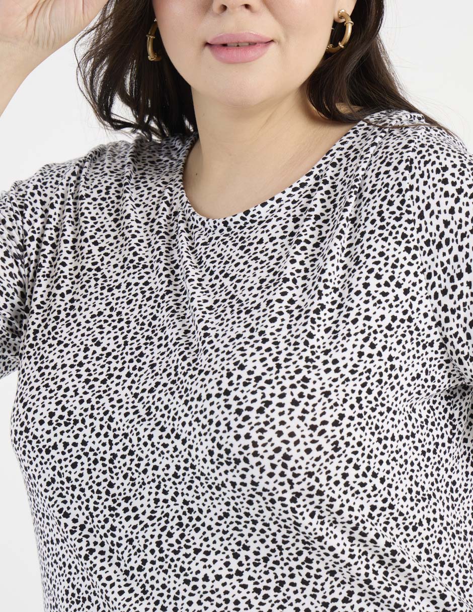 Playera manga corta cuello redondo para mujer 4